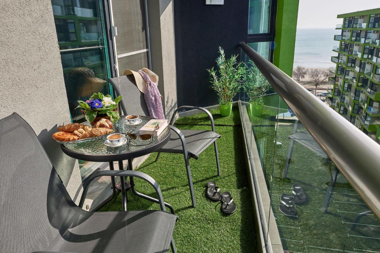 Sonnenstrand Alezzi N Pool *