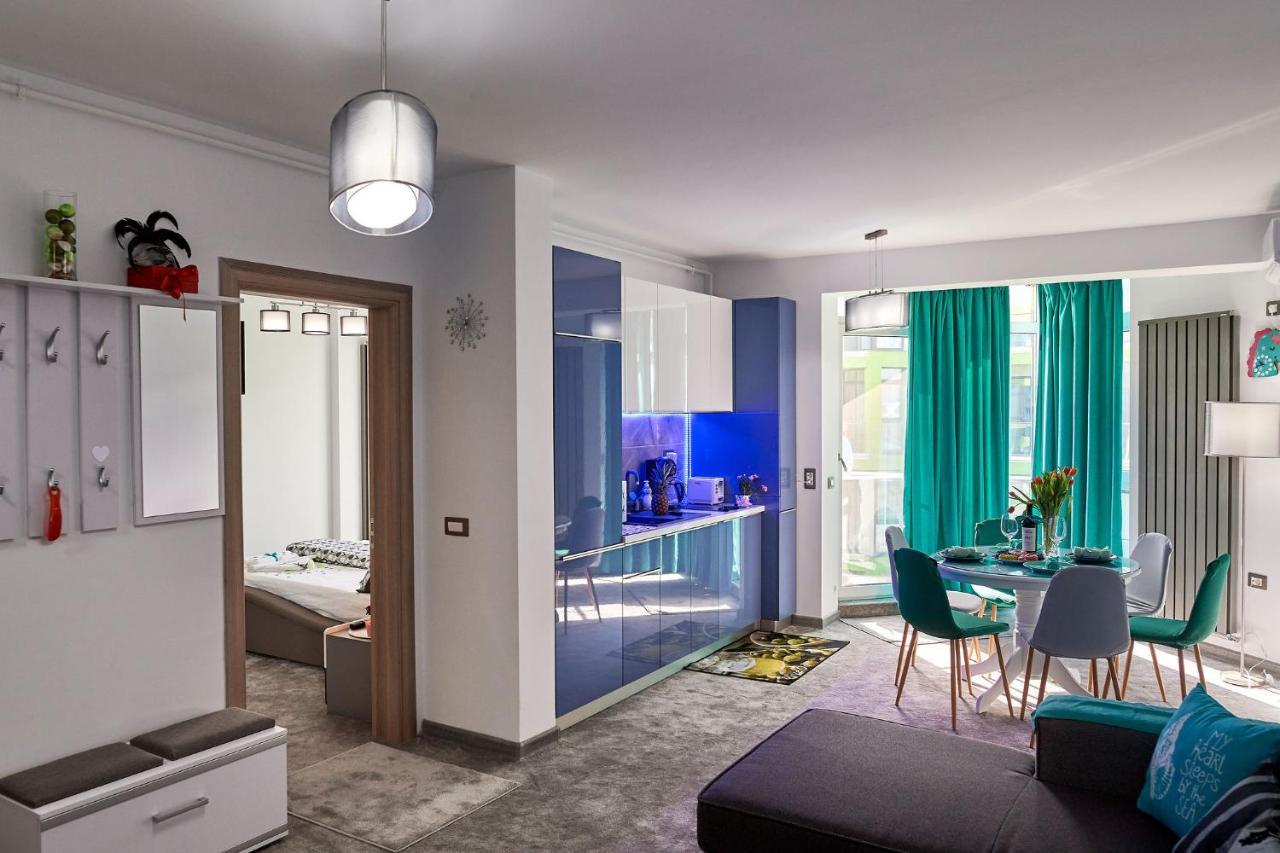 Sonnenstrand Alezzi N Pool Apartment Mamaia
